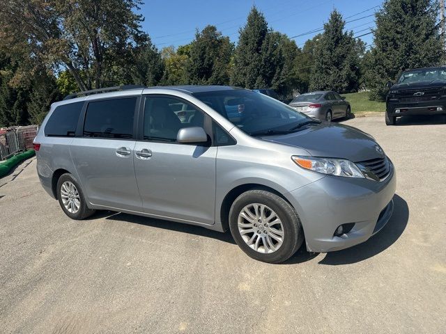 2017 Toyota Sienna 