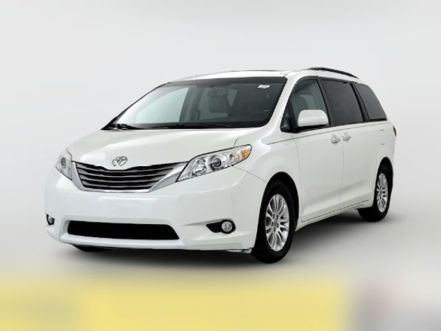 2017 Toyota Sienna XLE