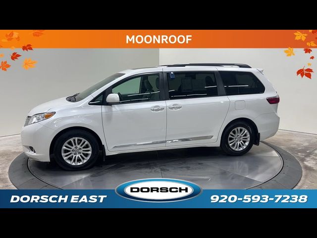 2017 Toyota Sienna XLE