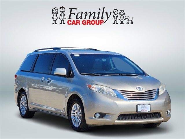 2017 Toyota Sienna 