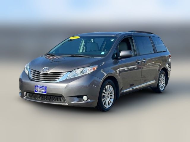 2017 Toyota Sienna 