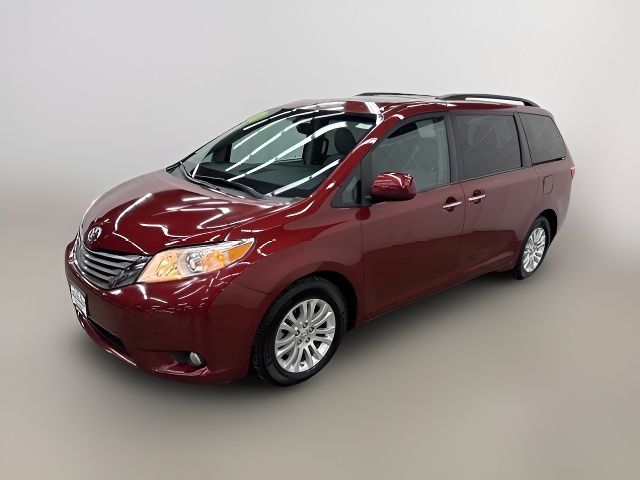 2017 Toyota Sienna XLE