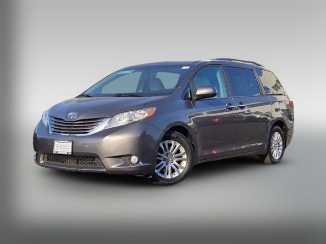 2017 Toyota Sienna 