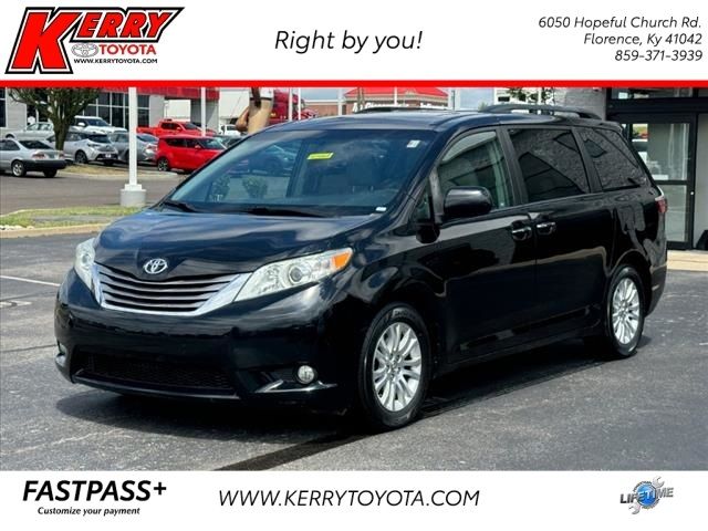 2017 Toyota Sienna XLE