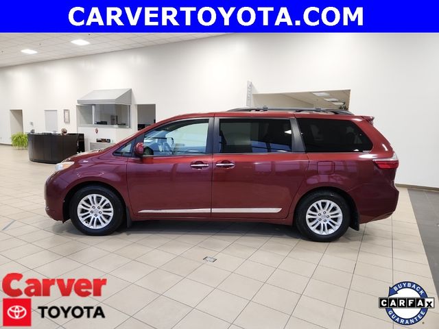 2017 Toyota Sienna XLE