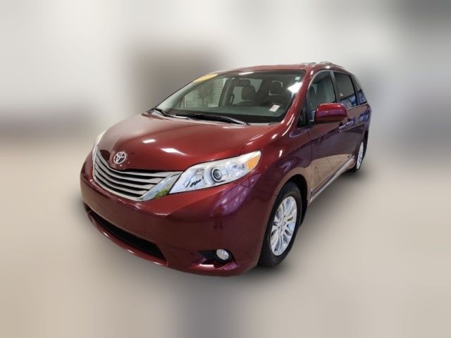 2017 Toyota Sienna XLE