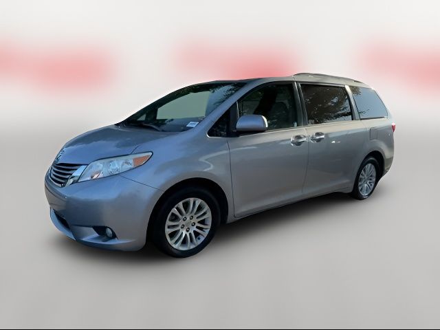 2017 Toyota Sienna XLE