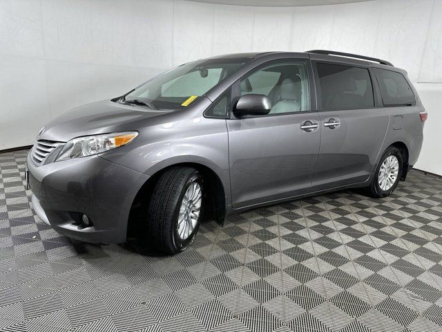 2017 Toyota Sienna XLE Premium