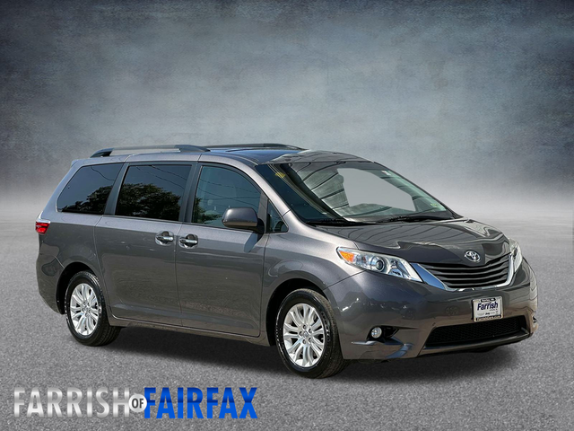 2017 Toyota Sienna 