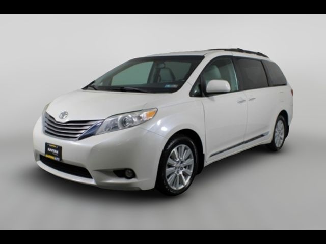 2017 Toyota Sienna 