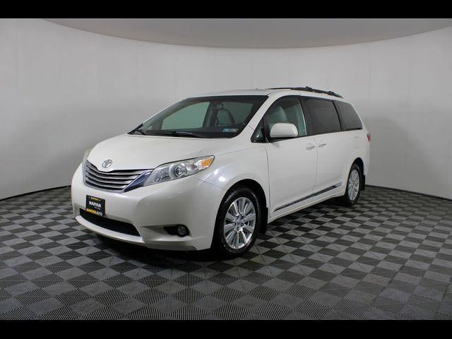 2017 Toyota Sienna 