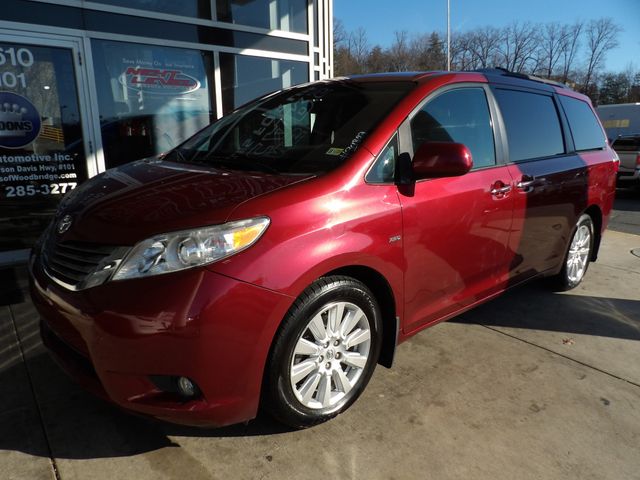 2017 Toyota Sienna 