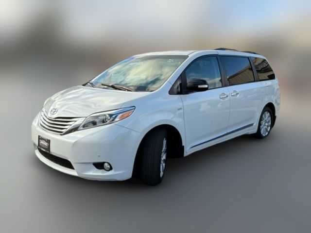 2017 Toyota Sienna 