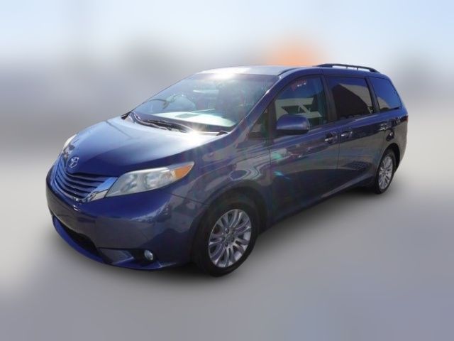 2017 Toyota Sienna 