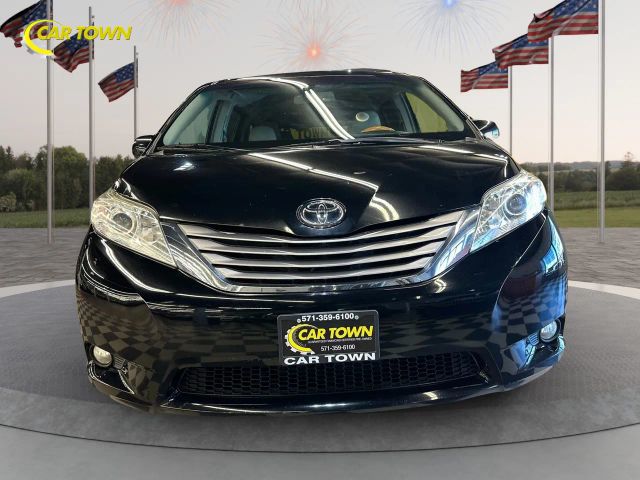 2017 Toyota Sienna XLE