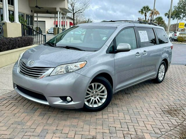 2017 Toyota Sienna XLE Premium