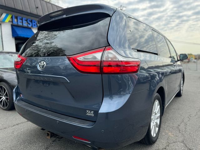 2017 Toyota Sienna XLE Premium