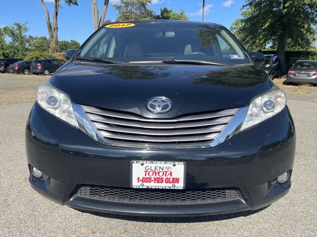 2017 Toyota Sienna XLE Premium