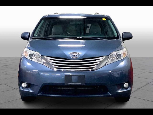 2017 Toyota Sienna XLE Premium