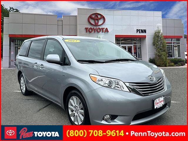 2017 Toyota Sienna XLE Premium