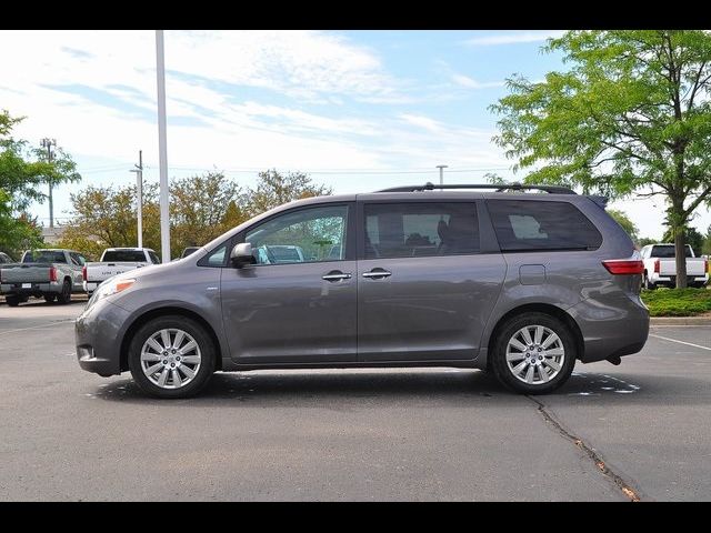 2017 Toyota Sienna XLE Premium