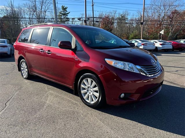 2017 Toyota Sienna XLE Premium