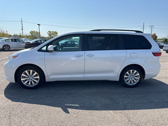 2017 Toyota Sienna XLE Premium