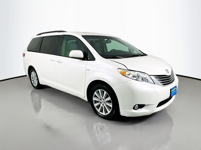 2017 Toyota Sienna XLE Premium