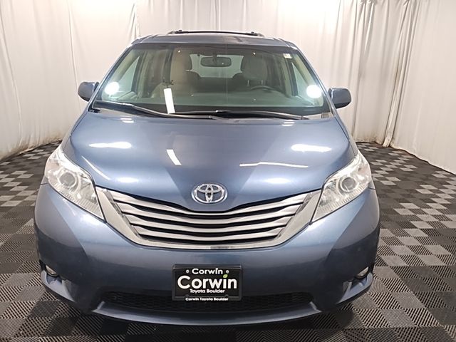 2017 Toyota Sienna XLE Premium