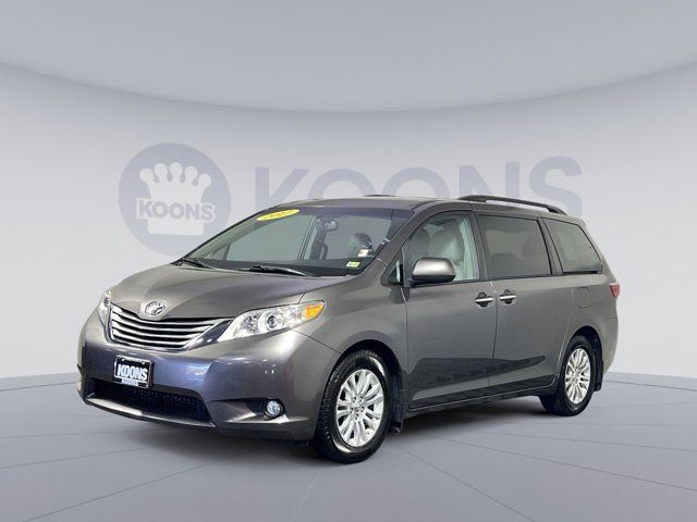 2017 Toyota Sienna XLE Premium