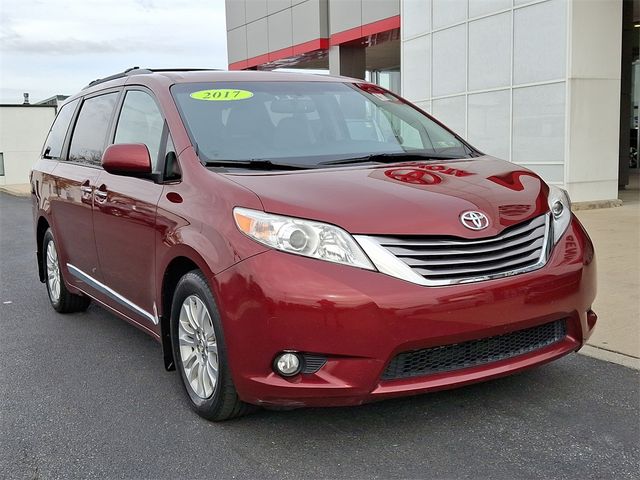 2017 Toyota Sienna XLE Premium