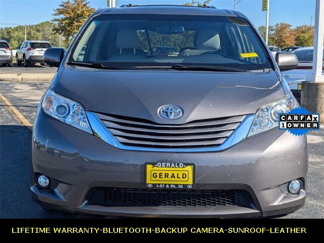 2017 Toyota Sienna XLE Premium