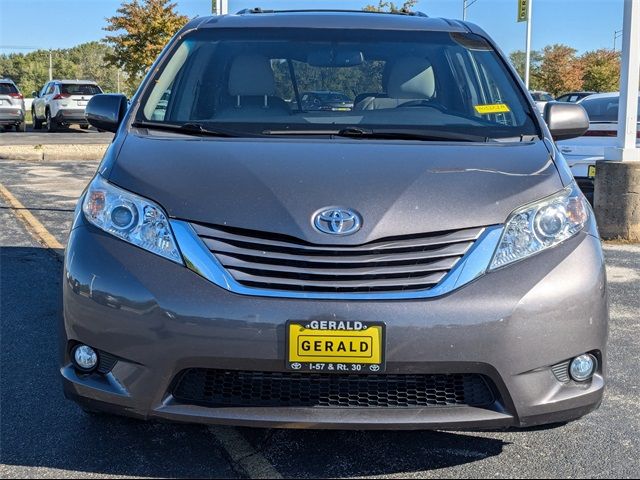 2017 Toyota Sienna XLE Premium