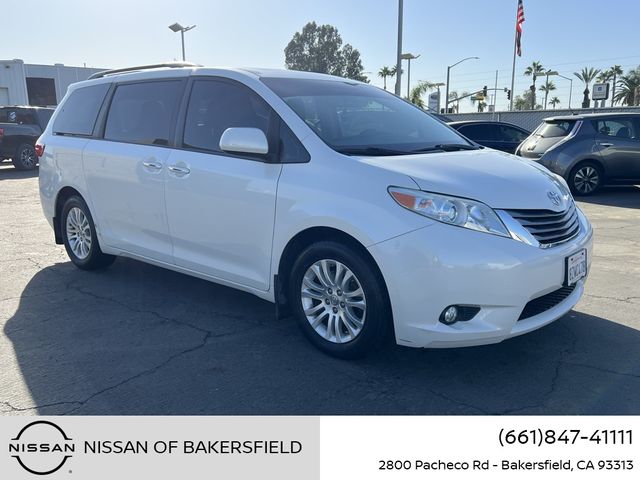 2017 Toyota Sienna XLE Premium