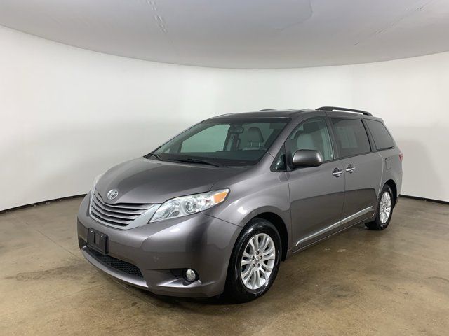 2017 Toyota Sienna XLE Premium