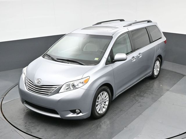 2017 Toyota Sienna XLE Premium