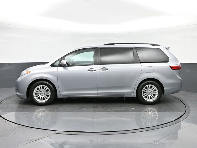 2017 Toyota Sienna XLE Premium