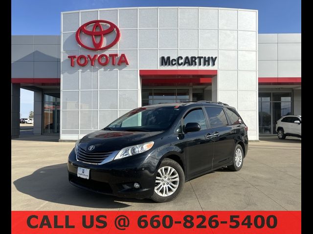 2017 Toyota Sienna XLE Premium