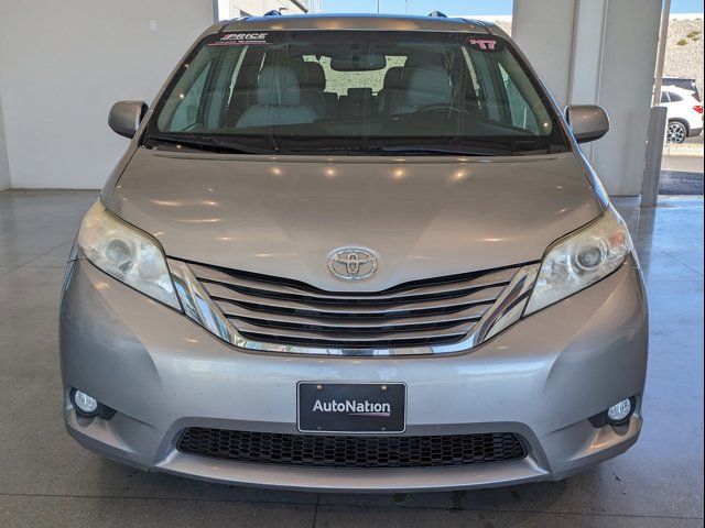 2017 Toyota Sienna XLE Premium