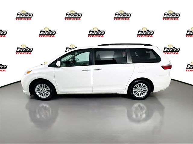 2017 Toyota Sienna XLE Premium