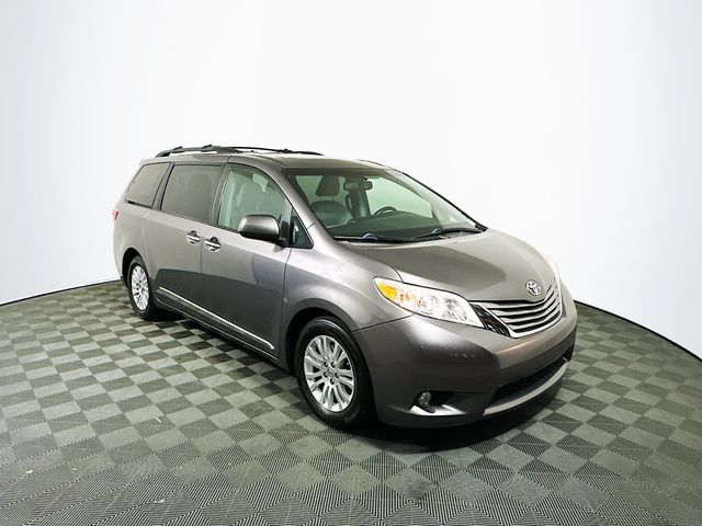 2017 Toyota Sienna XLE Premium