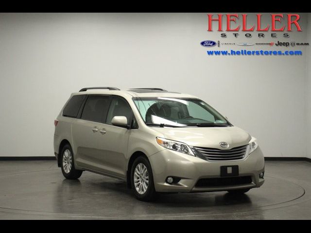 2017 Toyota Sienna XLE Premium