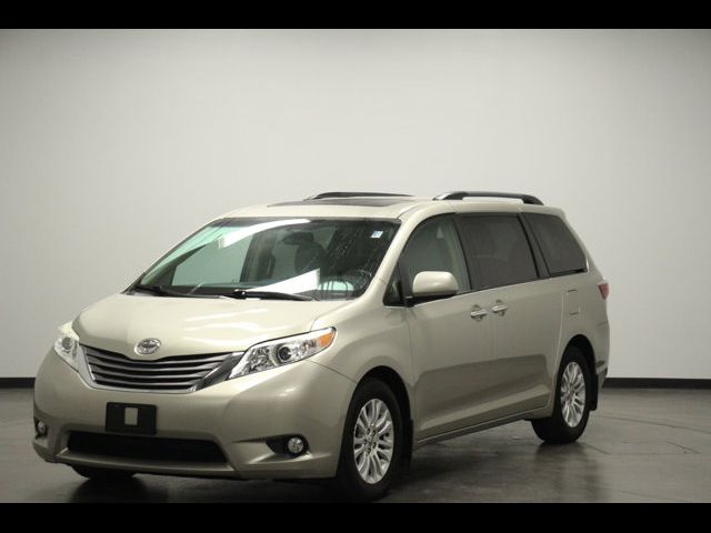 2017 Toyota Sienna XLE Premium