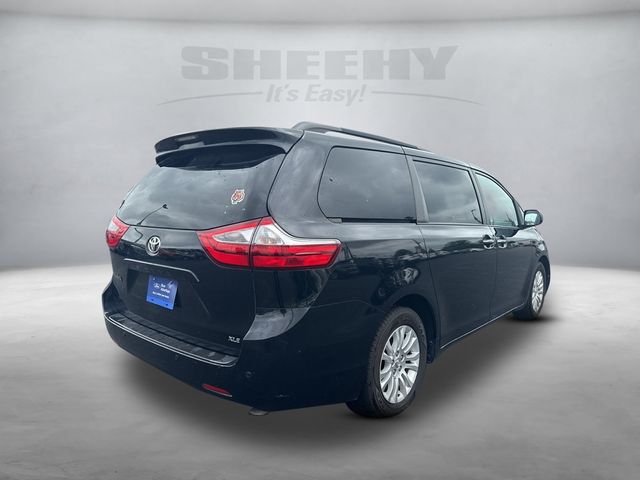 2017 Toyota Sienna XLE Premium