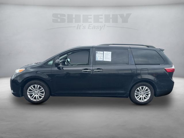 2017 Toyota Sienna XLE Premium
