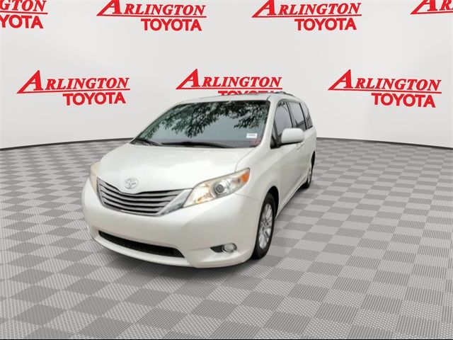 2017 Toyota Sienna XLE Premium