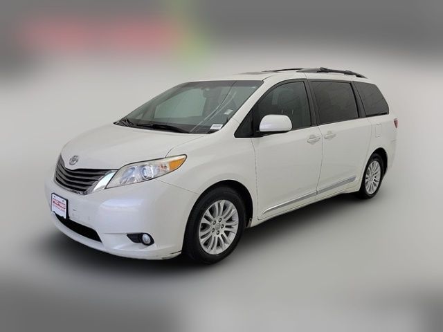 2017 Toyota Sienna XLE Premium