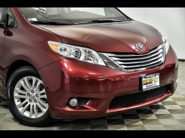 2017 Toyota Sienna XLE Premium