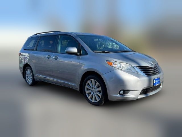 2017 Toyota Sienna XLE Premium