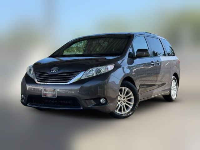 2017 Toyota Sienna XLE Premium
